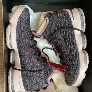 Nike Lebron 15 pride of Ohio